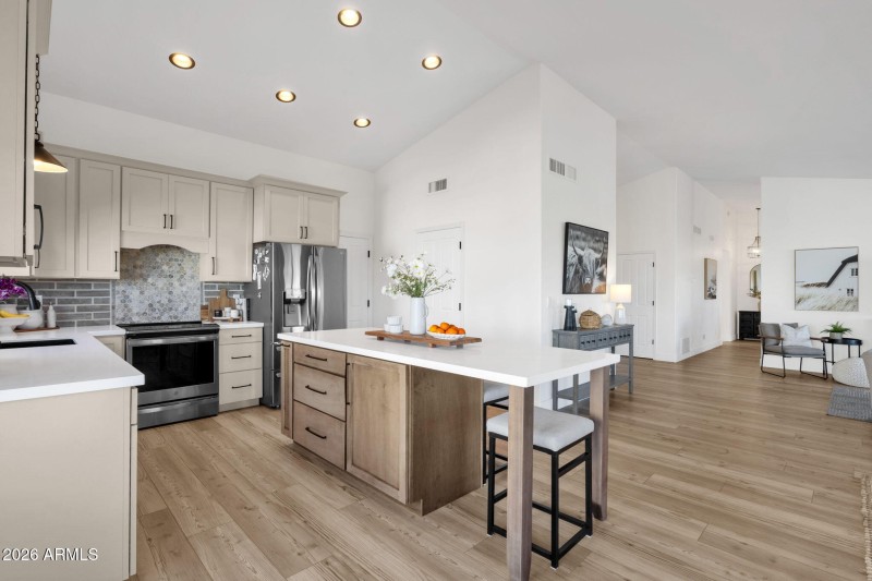 14-web-or-mls-16310-e-bainbridge-ave