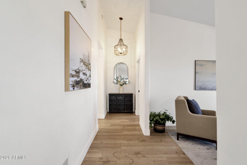 21-web-or-mls-16310-e-bainbridge-ave