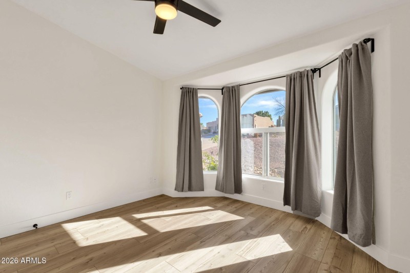 35-web-or-mls-16310-e-bainbridge-ave