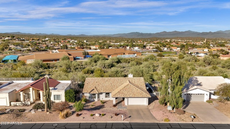 50-web-or-mls-16310-e-bainbridge-ave