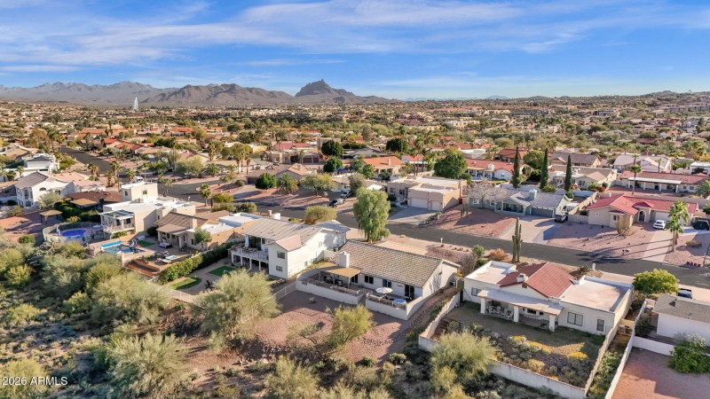 59-web-or-mls-16310-e-bainbridge-ave