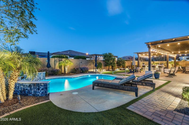 31--22266 E Sentiero Dr (33 of 57)