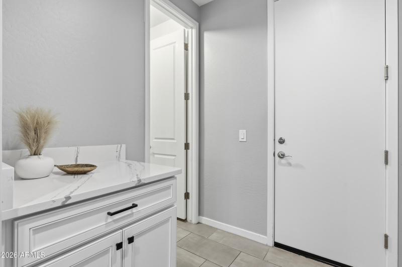 Practical, Spacious Mudspace