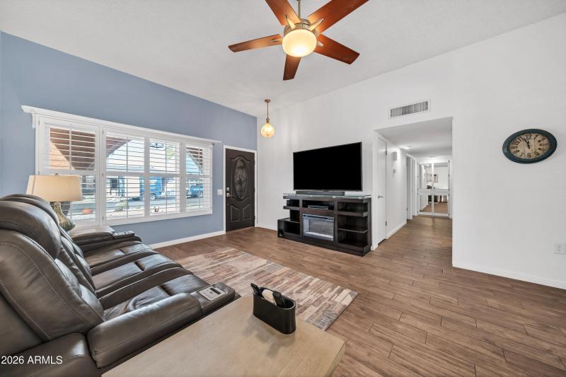 9605 W Hidden Valley Cir N-7