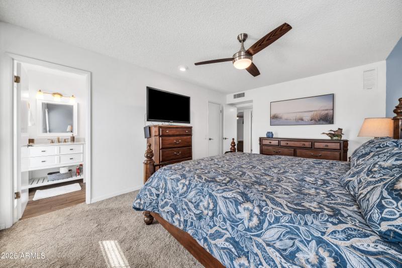 9605 W Hidden Valley Cir N-17