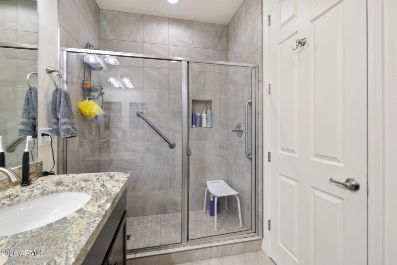 22-web-or-mls-FA9A7677