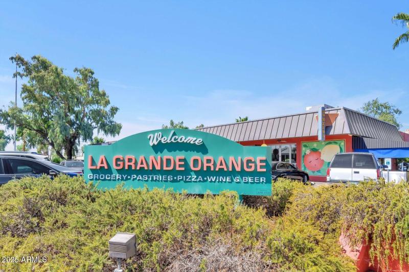 4821 E Sheridan St-large-060-060-TOD 937