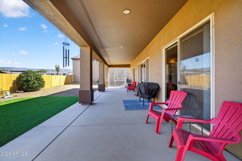 Covered Patio – Alternate View