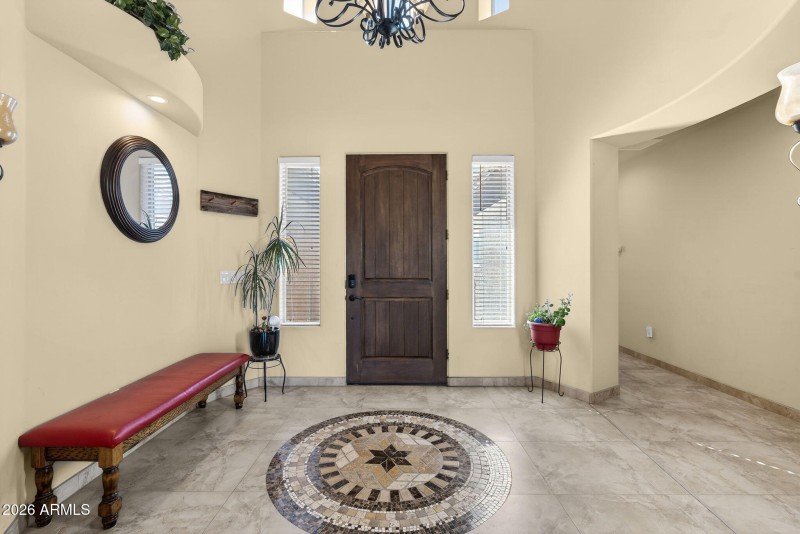 Foyer / Entryway