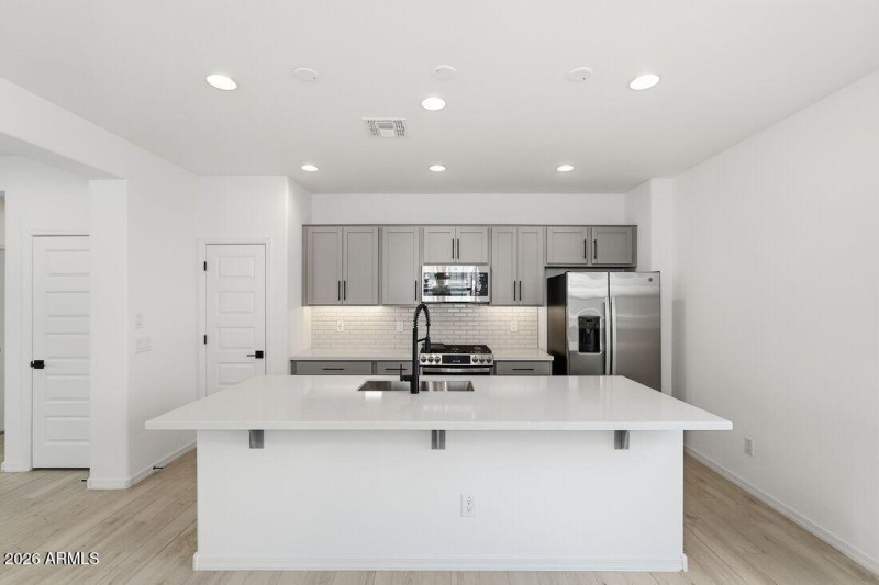 hj-az-phoenix-parkside-villas-cc-rm1-lot