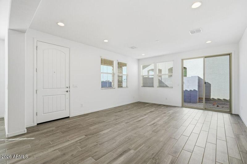 hj-az-phoenix-parkside-villas-cc-rm3-lot