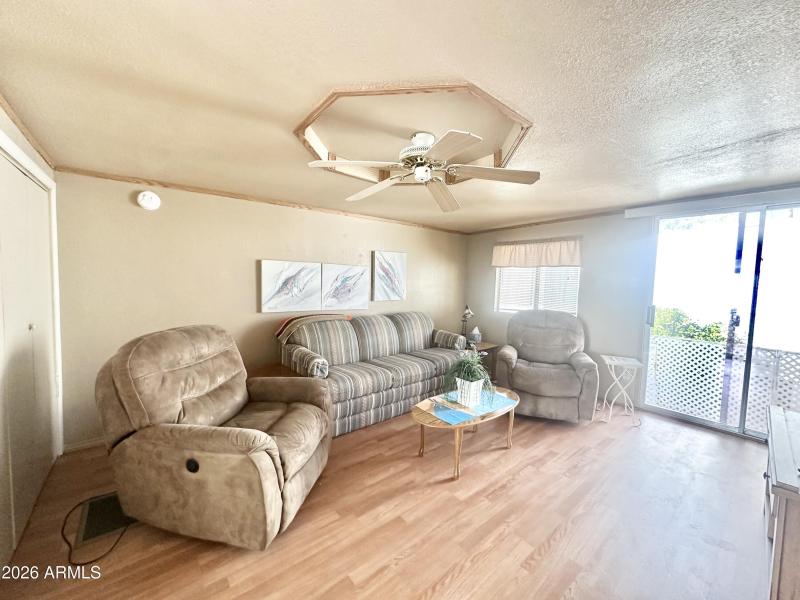 NICE FOR GUESTS TO COME VISIT