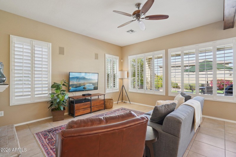 9-web-or-mls-W Via Calabria-S2502-009