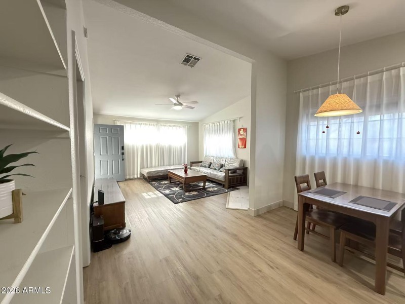 ebd2cfc905cb04ae99c71568edb90f26