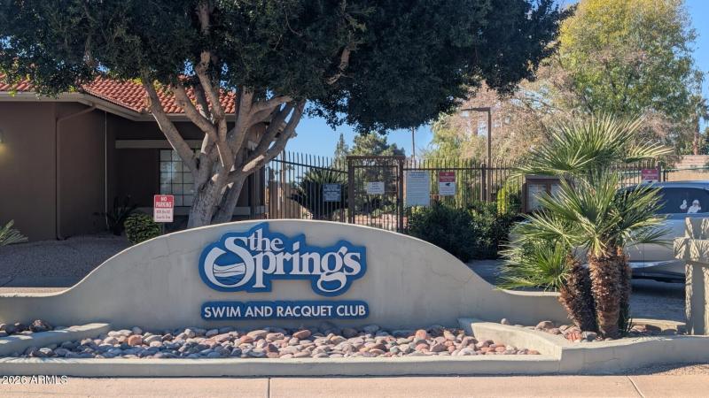 thumbnail_The Springs -1