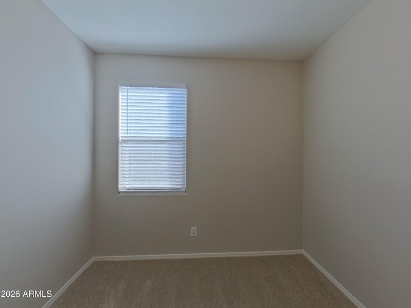 12_pc_mYaWGfDlYB_EvkPYzxXu9_layout_1