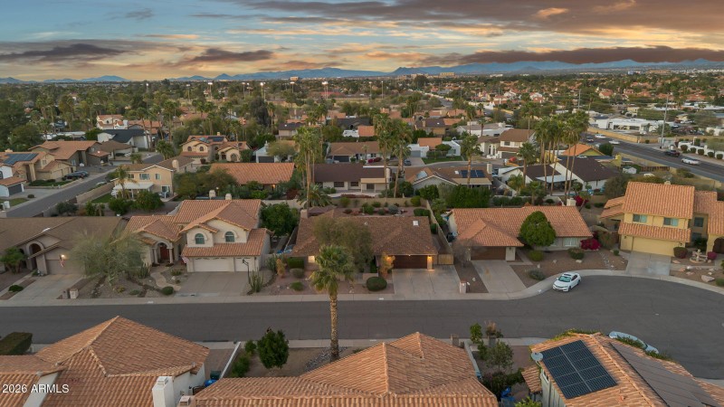 59-web-or-mls-05E Beck Ln