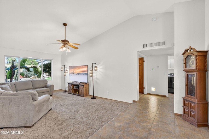 9-web-or-mls-60E Beck Ln