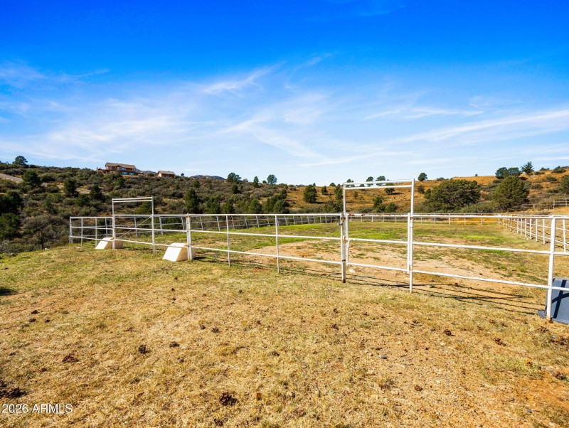 78-web-or-mls-17827 S Tawny Ln-7