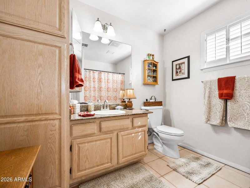 48-web-or-mls-17827 S Tawny Ln-78