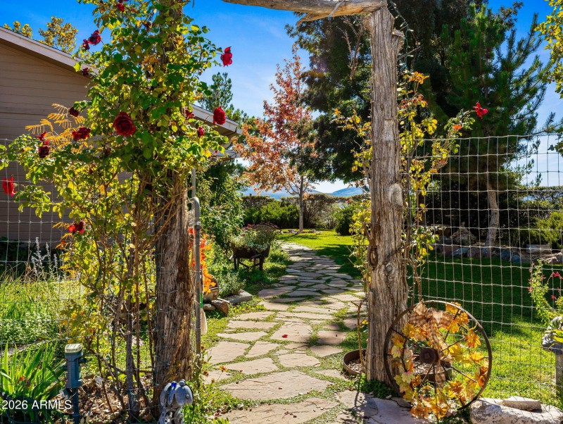 56-web-or-mls-17827 S Tawny Ln-2