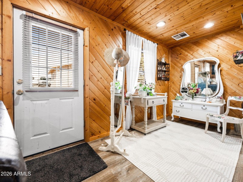 46-web-or-mls-17827 S Tawny Ln-76