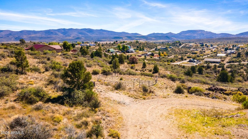 13-web-or-mls-17827 S Tawny Ln-48