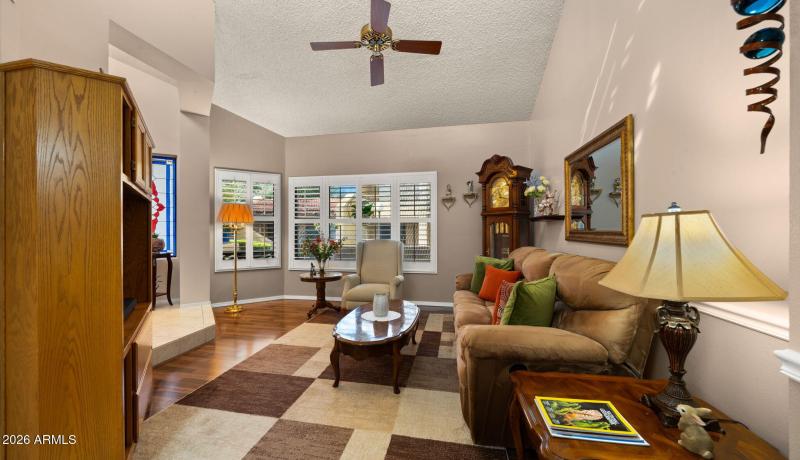 8-web-or-mls-Living Room2