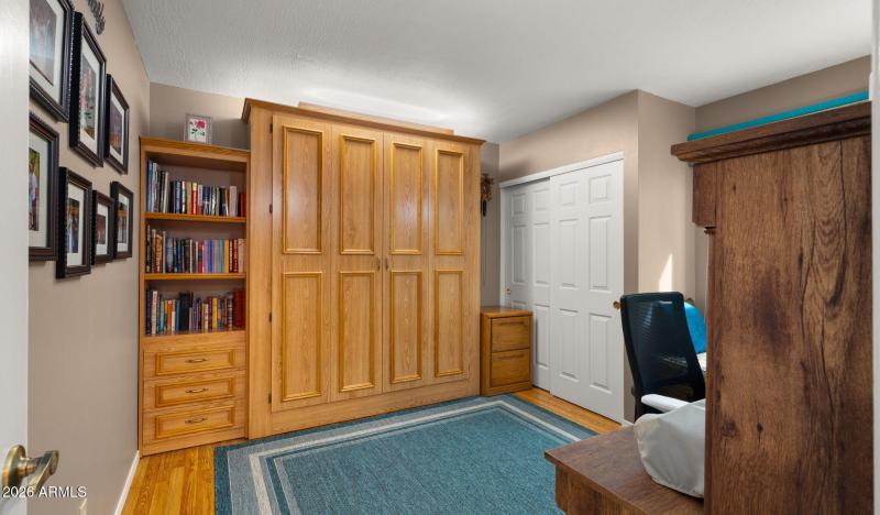 18-web-or-mls-Secondary Bedroom2