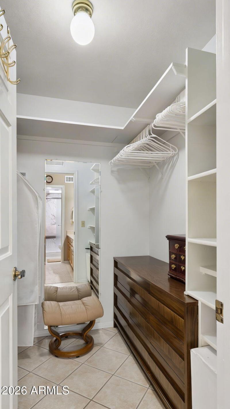 27-web-or-mls-Primary Bedroom1