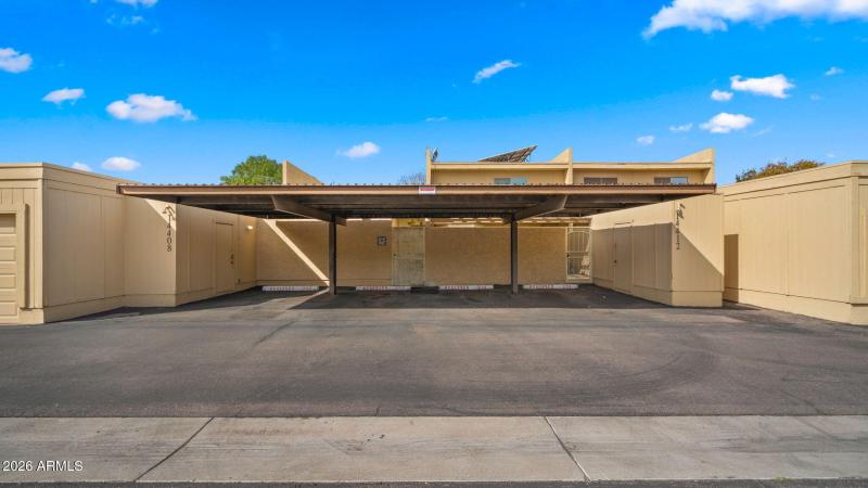 32-web-or-mls-Car Port2