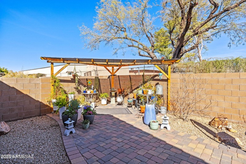 2134 W Ephesus Court