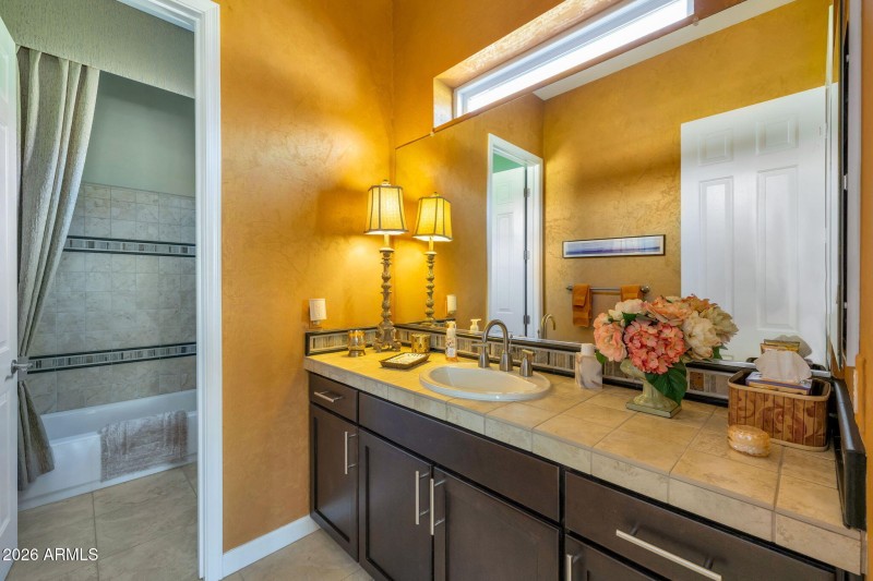 10-web-or-mls-Qp-2629