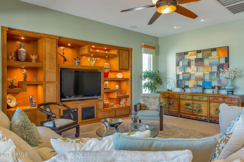 12-web-or-mls-Qp-2631