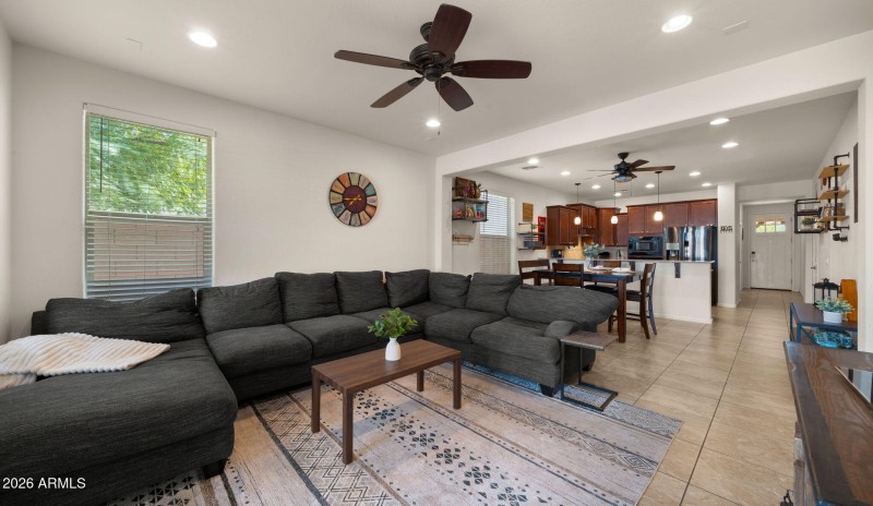 16-web-or-mls-Living Room1