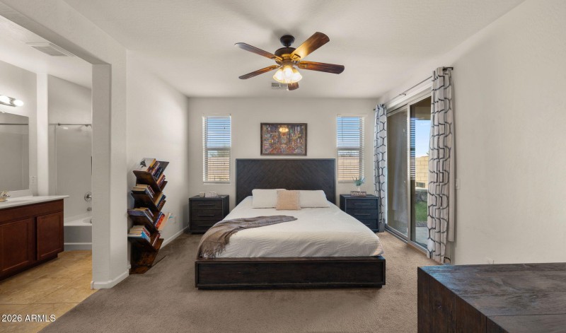 26-web-or-mls-Primary Bedroom3