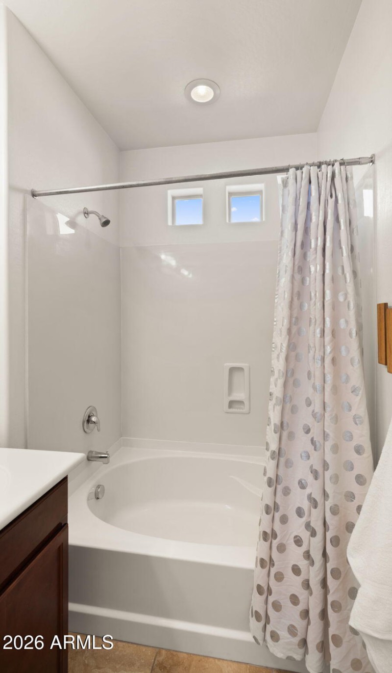 31-web-or-mls-Primary Bedroom7