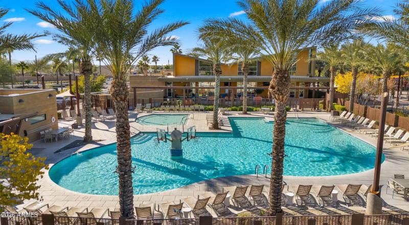 44-web-or-mls-EASTMARK COMMUNITY CENTER7