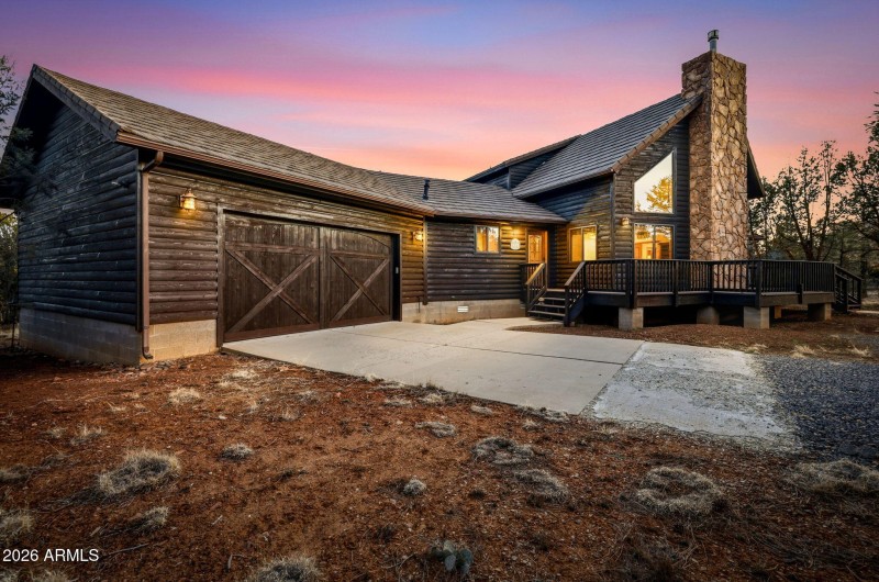 2750ColumbiaLn-OvergaardAZ-3