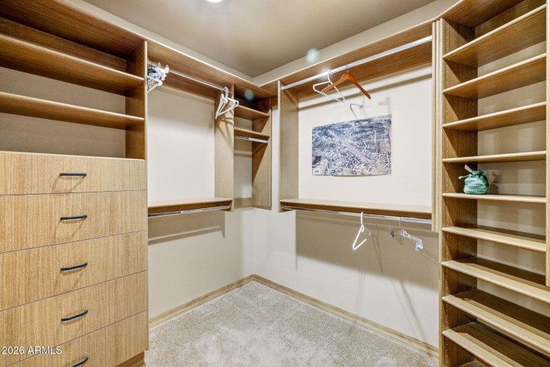 2750ColumbiaLn-OvergaardAZ-24