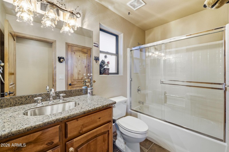 2750ColumbiaLn-OvergaardAZ-27