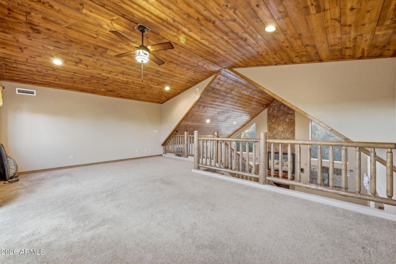 2750ColumbiaLn-OvergaardAZ-29