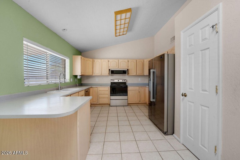 8837esunland-51-8837esunland-55