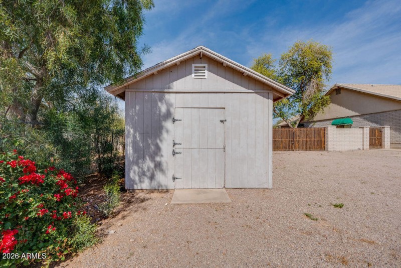 8837esunland-206-8837esunland-210