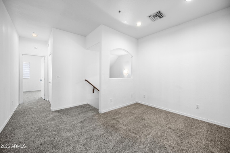 11-4608WMA1198-ocupix-