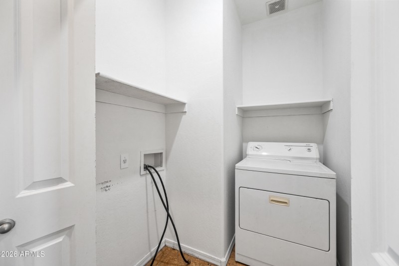 21-4608WMA1198-ocupix-