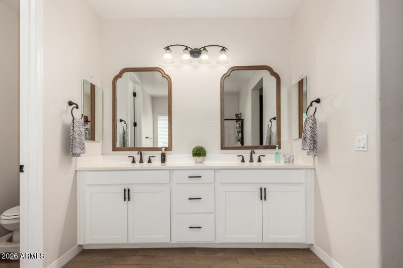 20250805113940511849000000-o