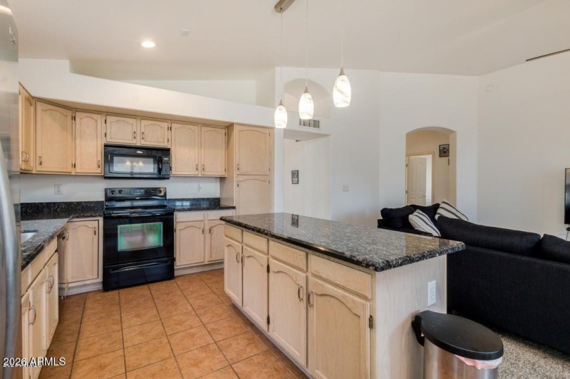 20200512153606279829000000-o