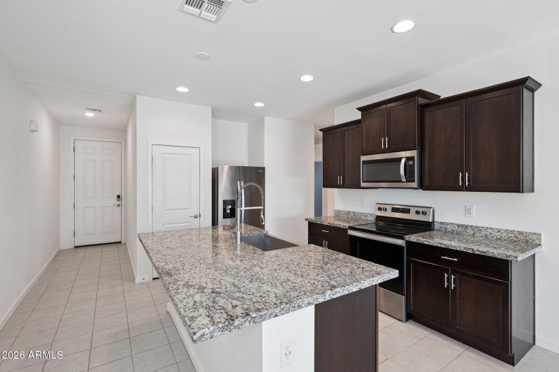 7-web-or-mls-4355-w-allen-st