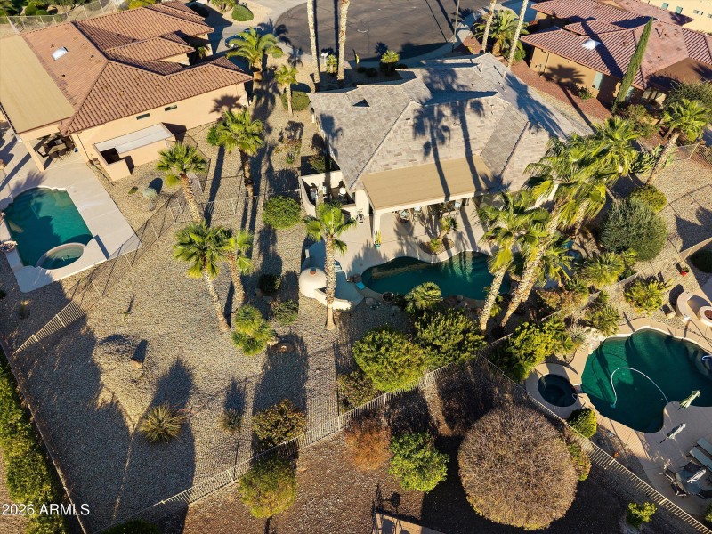 63-16385 W Glacier Ct